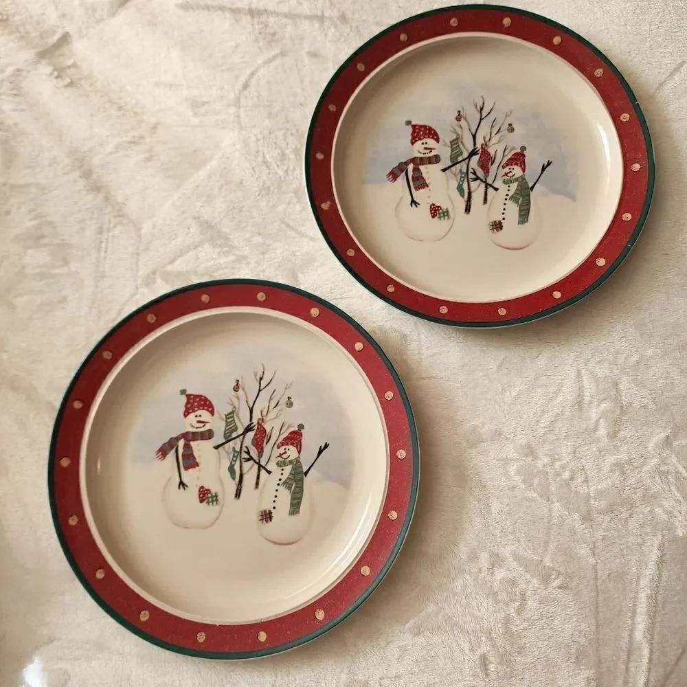 Royal Seasons 2 Piece Set Christmas Snowmen Stoneware Dinner Plates 10"